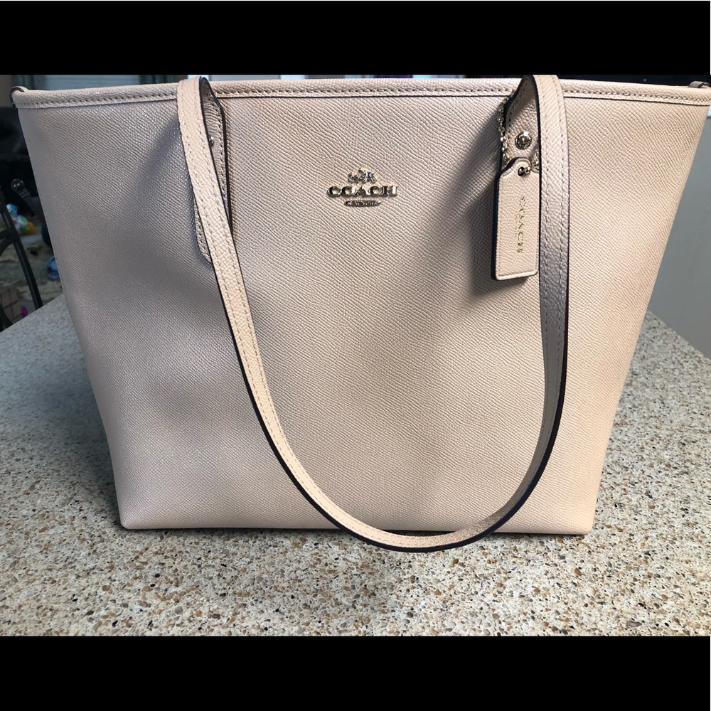 SOLD‼️COACH City Zip Tote Handbag - Nude Pink